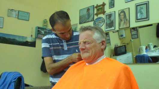 De knipbuurt bij de kapper