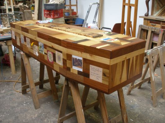 de kist, links achter